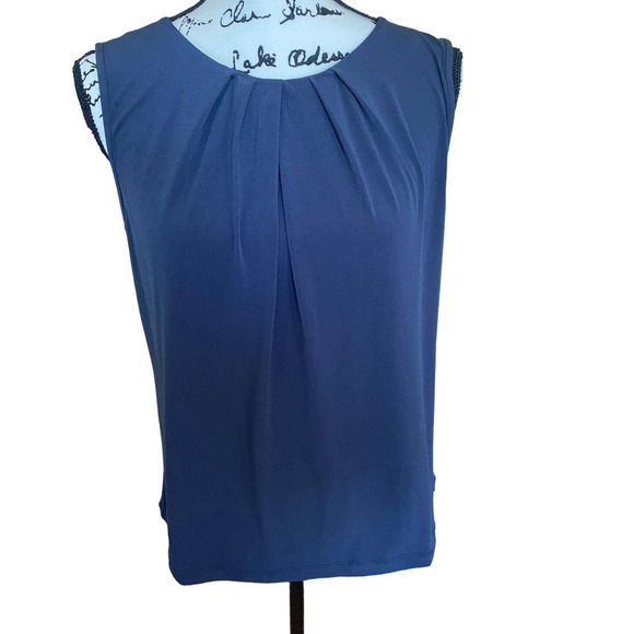 Jones New York Tops - Women’s Jones New York Size Large Pleated Neck Sleeveless Top Dark Blue